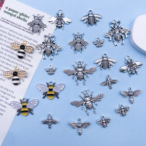 Diverse bijenhangers van legering met gele emaille voor het maken van DIY-sieraden