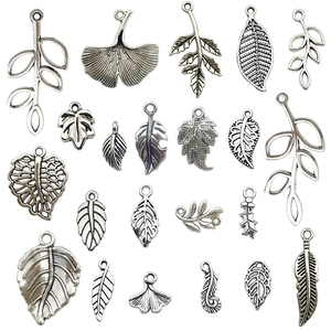 Set aus 20 Vintage Silberlegierung Blattanhängern für DIY-Schmuck und Halsketten