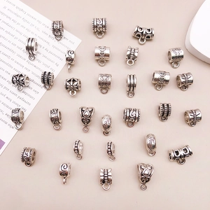 Colgantes de aleación plata antigua con motivos florales y corazones para joyería DIY