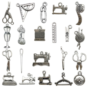 Lot de 20 breloques de couture vintage en argent avec ciseaux et machines à coudre