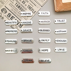 Antik-Silber Legierung Inspirierende Buchstaben Rechteckige Anhänger Vintage Gravierte Wort Charms DIY Schmuckherstellung Zubehör