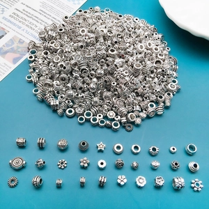 Antiksilber Zinklegierung Abstandshalter Perlen Für DIY Schmuckherstellung Vintage Gemischte Blume Stern Geometrische Metallperlen