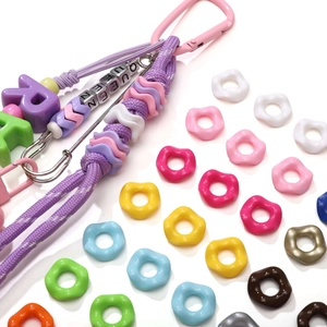Détails de perles fleurs 16mm en acrylique et breloques alphabétiques pour bijoux DIY