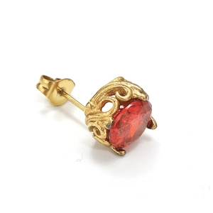 Ohrringe in Gold mit rotem Zirkon und hohlem Filigran-Muster für Damen und Herren