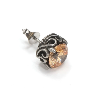 Details von Vintage Ohrstecker mit champagnerfarbenem Stein und Barock-Gravur