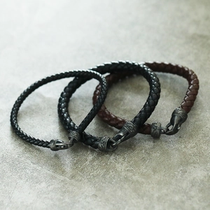 Bracelet En Cuir Tressé Pour Hommes Avec Fermoir Vintage En Acier Inoxydable Style Affaires Bijoux De Mode Rétro
