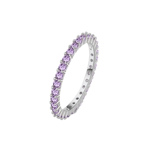 Luxuriöser S925 Sterlingsilber Eternity Ring mit lila Amethyst Edelsteinen besetzt