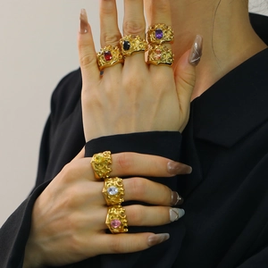 Vintage Titanstahl Krone Ring Strass Eingelegt Vergoldet Barock Palace Stil Luxus Zeigefinger Ring Für Damen