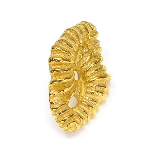 Pendientes geométricos de acero inoxidable chapado en oro con textura espiral única