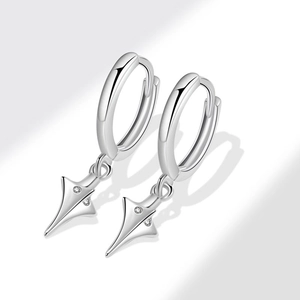 Boucles d'Oreilles Créoles en Cuivre avec Strass pour Hommes Pendentif Étoile Géométrique Tendance Couleur Argent Bijoux