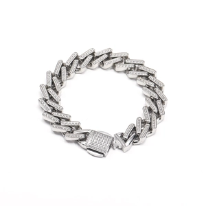 Hip-Hop-Armband in Silber mit kubanischen Gliedern und funkelnden weißen Kristallen