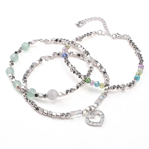 Three-piece silver alloy bead bracelet set with heart pendant and colorful beads