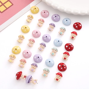 Perles colorées en forme de poupée champignon pour la création de bijoux DIY variés