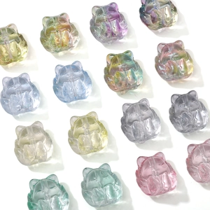 Colorful 18mm glass cat-shaped craft beads for DIY jewelry making in multiple pastel tones