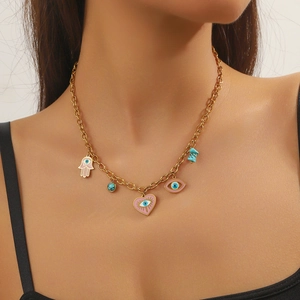 Boheemse gouden ketting met roze emaille oog en turkooizen hangers voor dames stijl