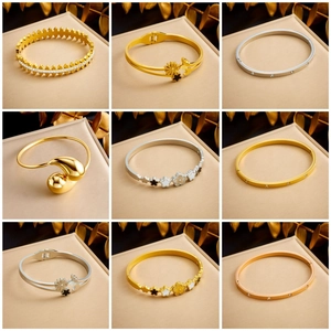 Stainless Steel Magnetic Bracelet For Women Gold Silver Plated Zirconia Flower Beehive Heart Evil Eye Pattern Fashion Jewelry