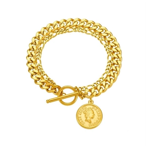Detailansicht doppellagige Goldketten mit Cuban-Gliedern und Elisabeth II. Münzanhänger