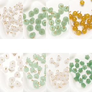 Ciondoli a Forma di Fiore in Vetro Imitazione Giada Stile Cinese Fai da Te Creazione Gioielli Fibbia Pingan per Collana Bracciale