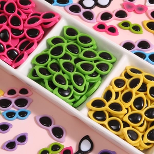 Colorful acrylic cat-eye sunglasses charms for DIY plush toy and phone case crafts