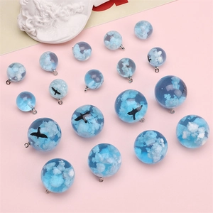 Handmade Resin Blue Sky White Clouds Moon Round Bead Pendants DIY Jewelry Making Accessories For Necklace Bracelet Making Healing Style Bird Sky Pendants