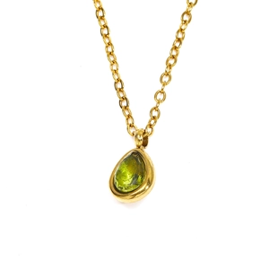 Collier de luxe doré pour femme avec un pendentif en zircon vert vif en forme de goutte