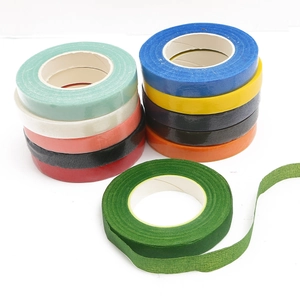 Set di 9 nastri floreali in carta crespa colorata per decorazioni e lavoretti fai-da-te