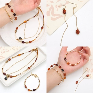 Set gioielli retrò grani di caffè in acrilico con collana bracciale e orecchini