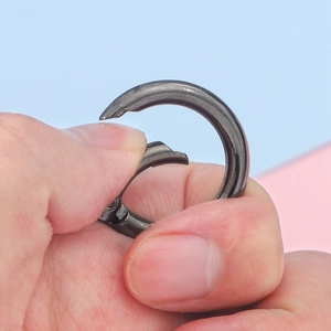 Polished gunmetal alloy O-ring spring buckle for DIY bag accessories and keychains