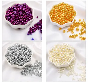 Diverse knutselparels in paars, goud, zilver en crème voor DIY sieraden maken