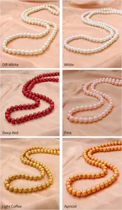 Comparaison de six perles d'imitation colorées, dont rouge foncé et rose pour bijoux