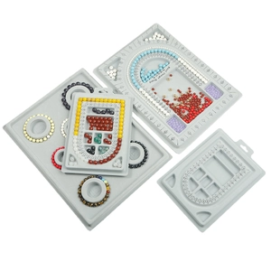 Set de plateaux de design de perles gris pour bijoux DIY avec rainures graduées