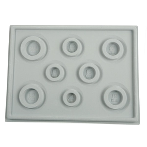 Plateau de design de bracelet en feutre gris avec échelles pour bijoux faits main