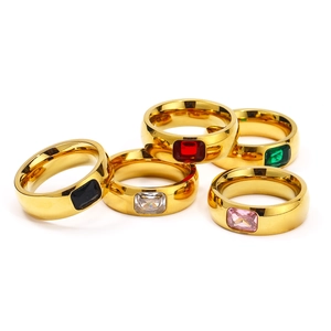 Anillos de acero inoxidable dorado con piedras preciosas cuadradas en cinco colores vivos