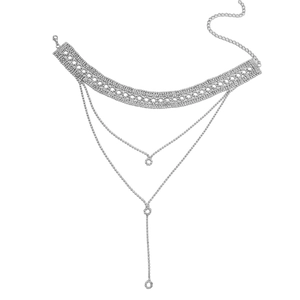 Gargantilla de lujo con diamantes de imitación brillantes y flecos plateados multicapa