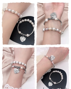 Details von Süßwasserperlen-Armband mit graviertem Herzanhänger und Vintage-Metallröhren