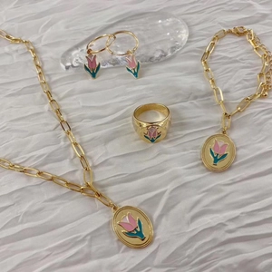 Conjunto de Joyería de Tulipan de Aleación Vintage Con Poste de Plata 925 Collar Anillo Pulsera Pendientes de Flor