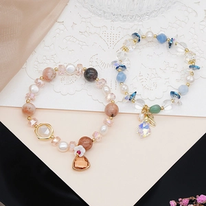 Adjustable crystal beaded bracelet with rose quartz freshwater pearls and blue gemstones
