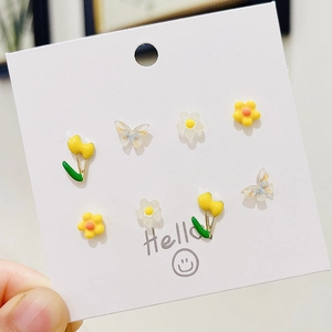 Set orecchini a perno con farfalle e tulipani colorati in argento 925 e fiori vari