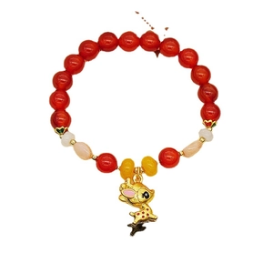 Armband aus Achat und Bernstein mit süßem goldenem Hirschanhänger für Glück und Erfolg