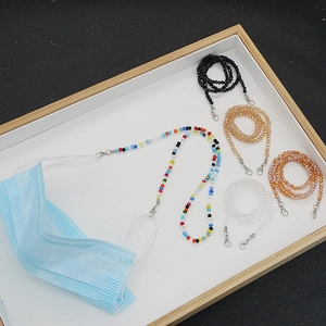 Détails de chaînes à perles colorées pour masques et lunettes avec fermoirs argentés