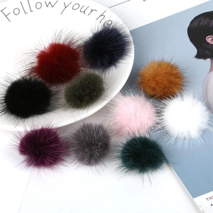Pendentif Boule Pompon en Fourrure de Vison Ronde de 3,5 cm pour Boucles d'Oreilles DIY Création de Bijoux Accessoires en Peluche Femme