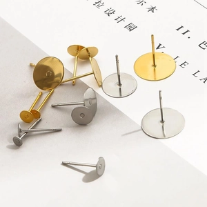Flache Edelstahl-Ohrstecker in Gold und Silber für die DIY-Schmuckherstellung