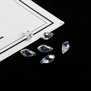 Lot de 6 perles en verre cristal facetté en forme de goutte pour la création de bijoux