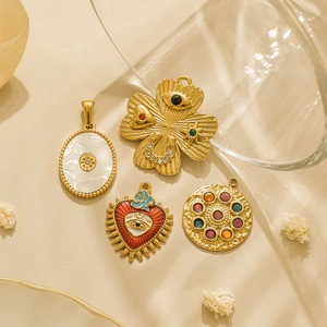 18K gold plated stainless steel pendants with mother of pearl and clover for DIY jewelry
