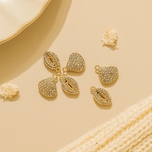 Exquisite 18K gold plated seashell pendants with sparkling crystals for DIY jewelry making