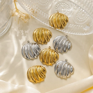 Pendentifs en Coquille Saint-Jacques en Acier Inoxydable 304 DIY Apprêts pour Bijoux Coquillages Rayés Accessoires Plaqués Or Argent