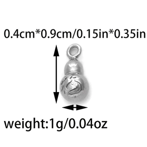 Macro view of a 304 stainless steel calabash pendant with detailed dimensions and weight