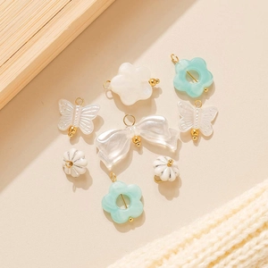 DIY-Anhänger-Set aus 304 Edelstahl und Acryl mit Schmetterlingen und floralen Designs
