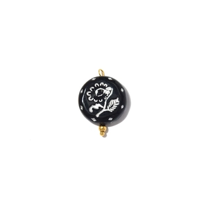 Pendentif baroque rond en acrylique avec motifs de fleurs blanches et anneau doré