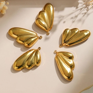 Pendentifs cœur en acier inoxydable 304 poli avec rayures verticales texturées